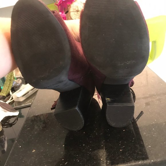 Marc Fisher Plum Purple Suede Peep Toe Block Heels - Picture 4 of 13